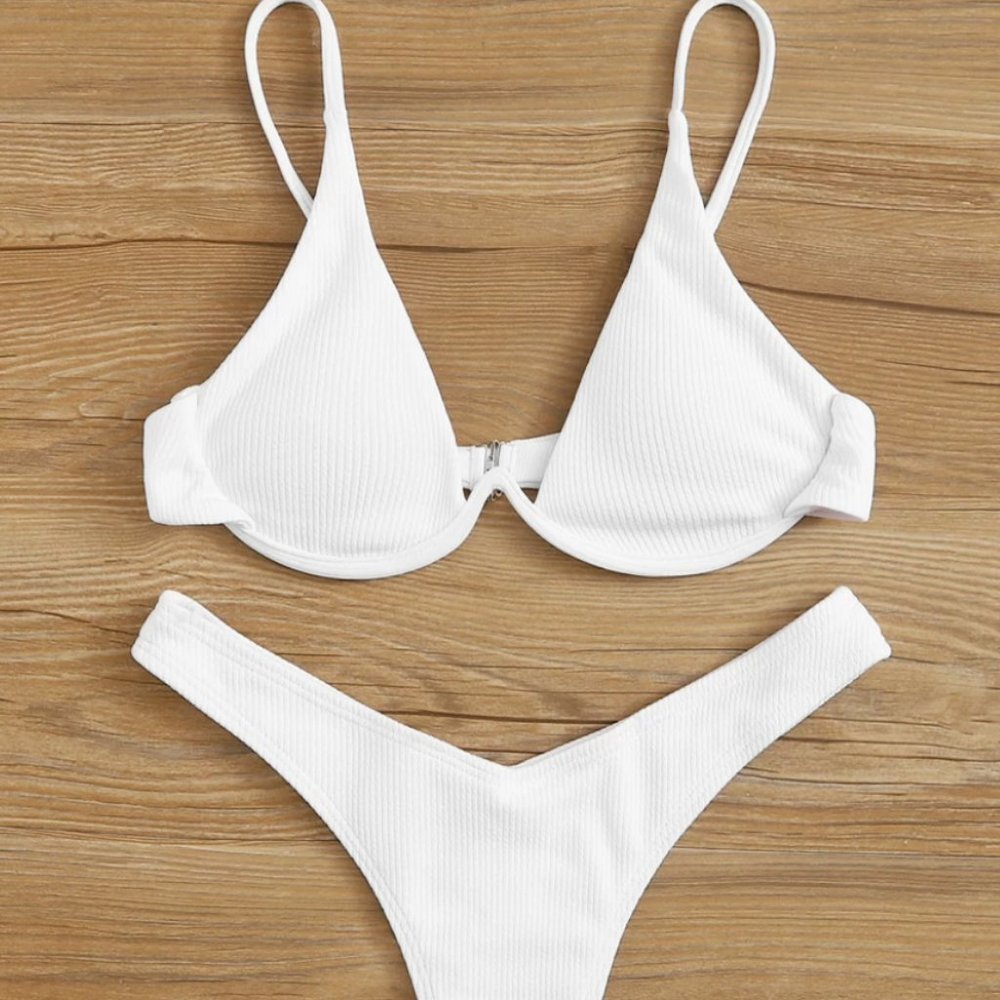 White Ribbed Underwire Bikini Swimsuit- BRAND NEW!